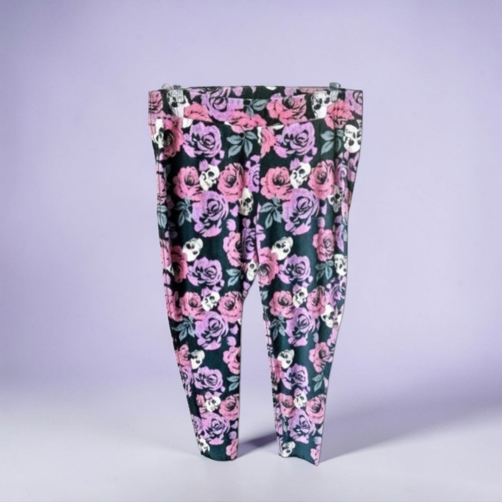 Torrid 3X Black Floral Skull Premium Stretch 4-Way Recovery Leggings NWOT - Picture 2 of 8